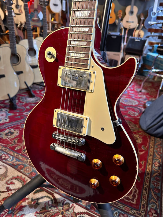 MAYBACH LESTER 59 AGED WILD CHERRY 60'S neck