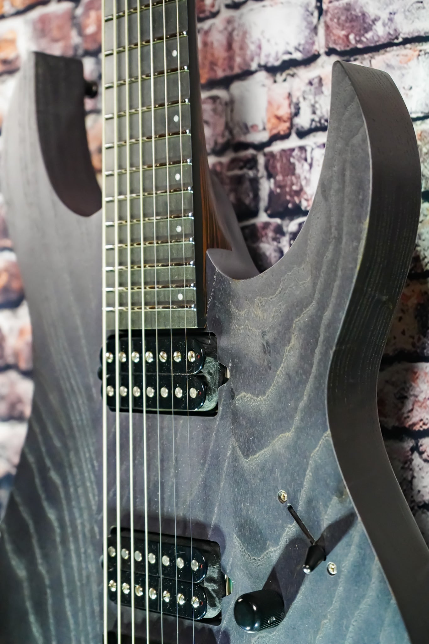 Spira custom shop charcoal black 7 string