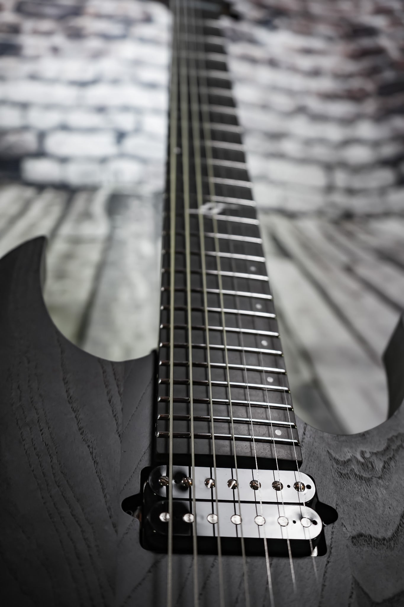 Spira custom shop charcoal black 7 string