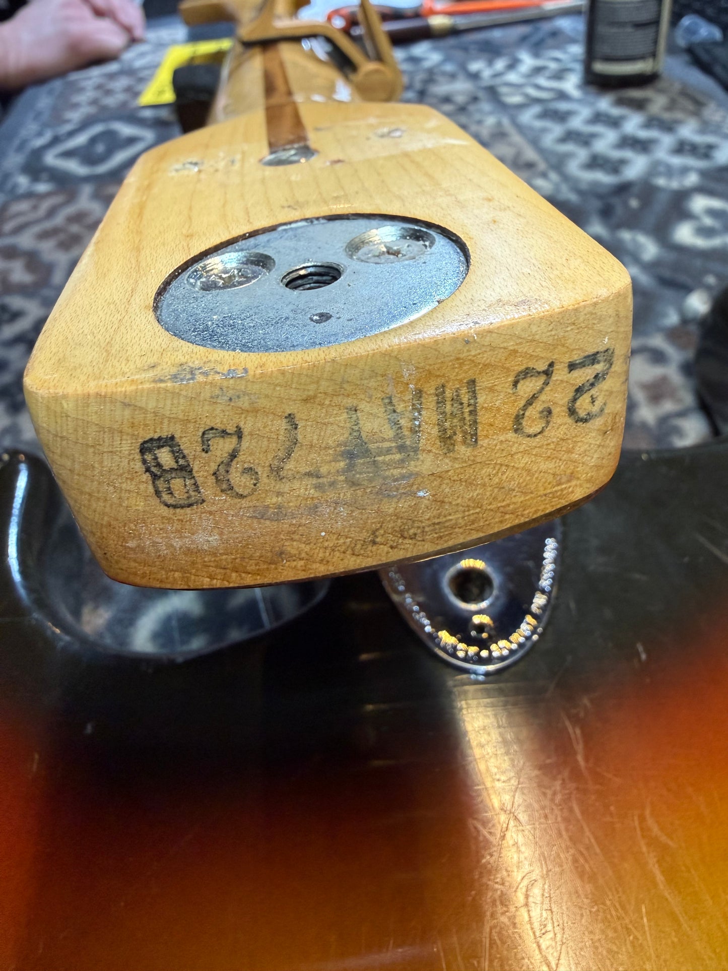 1972 Fender stratocaster sunburst