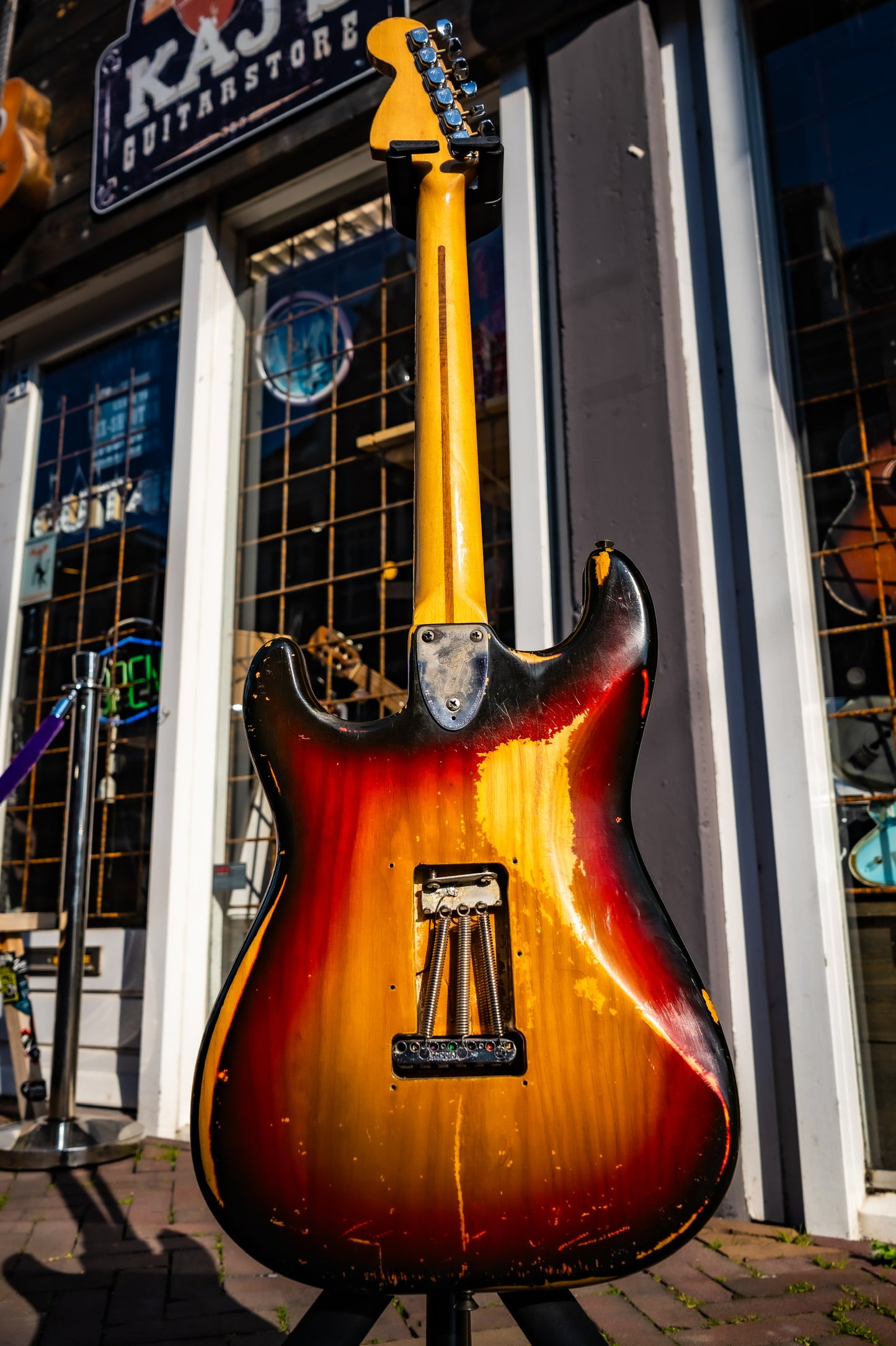 1974 FENDER STRATOCASTER SUNBURST