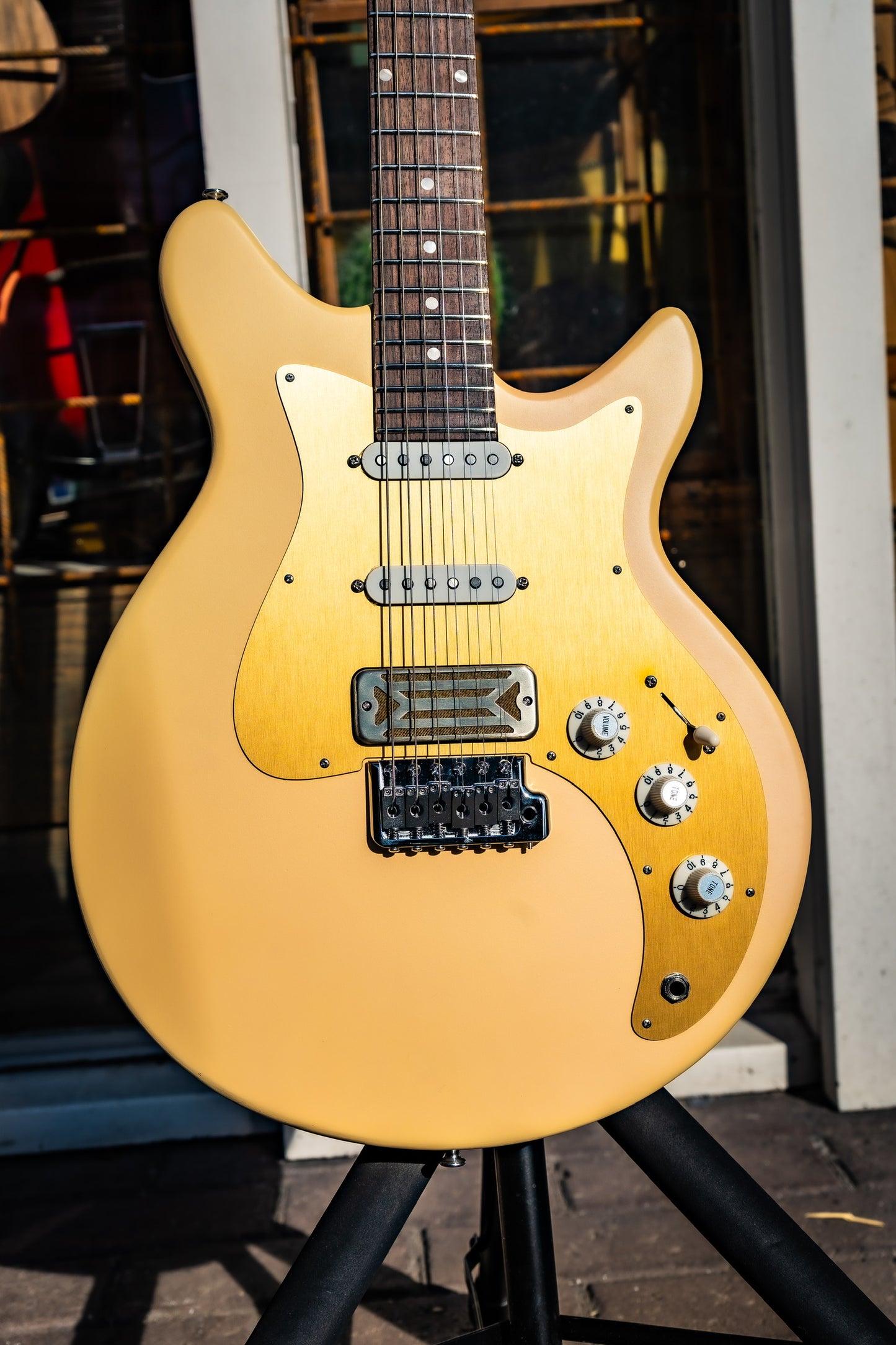 EASTMAN FULLERTONE DC62 DESERT SAND