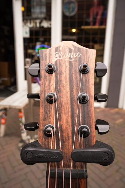 BAA1 Bromo Appalachian Series dreadnought guitar