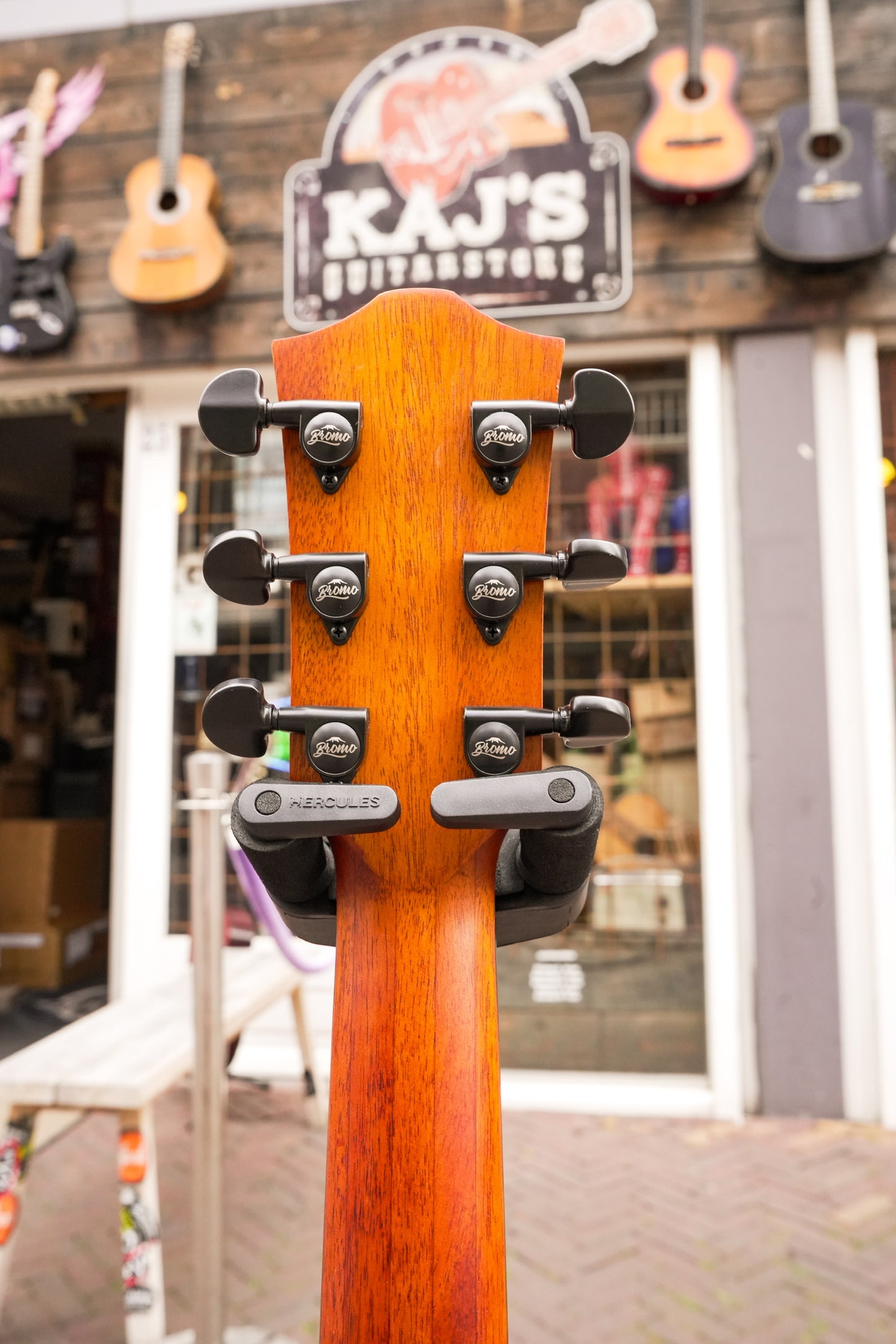 BROMO BAA4C Appalachian Series Hillside auditorium guitar