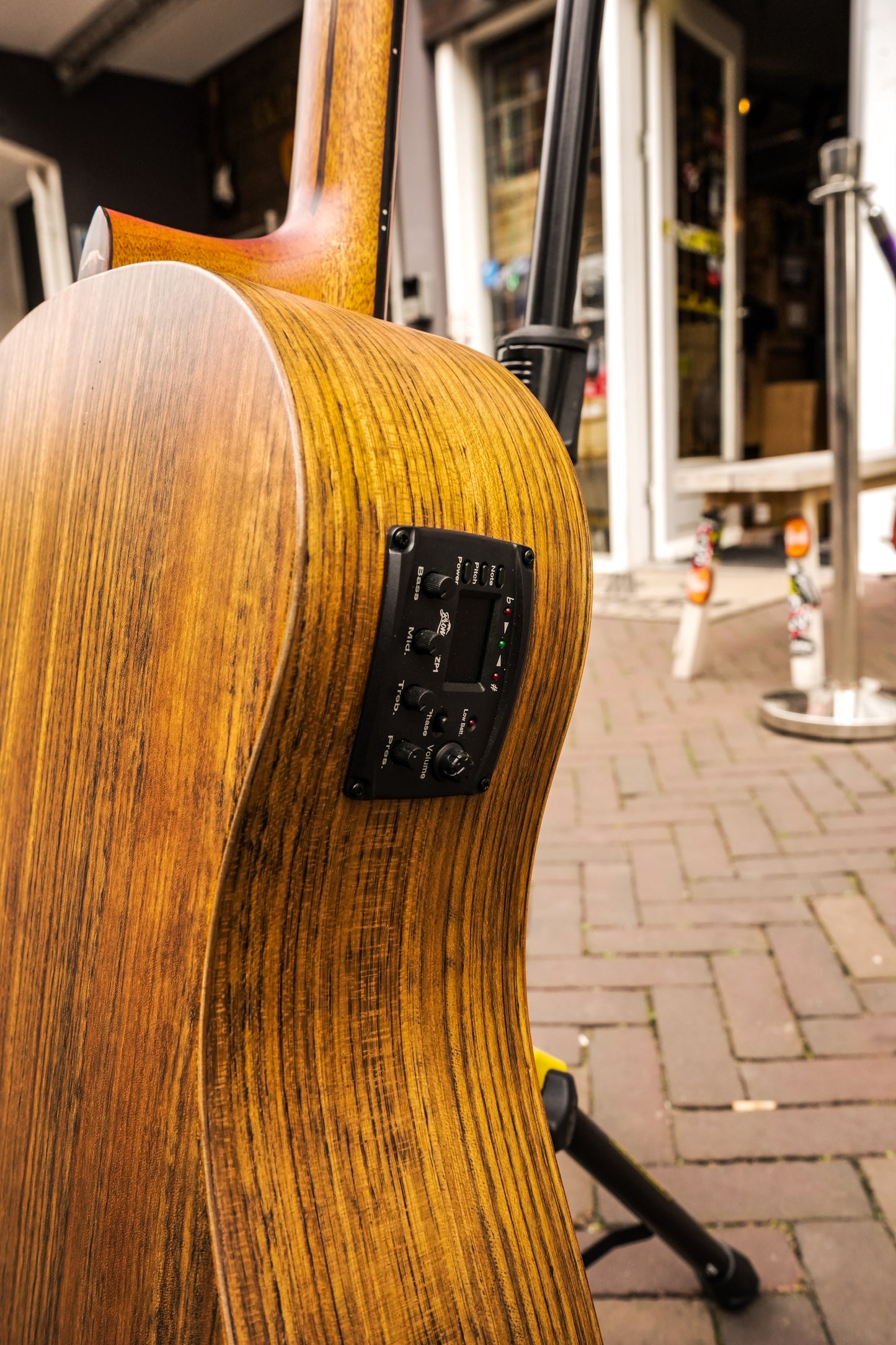 BROMO BAT9ME Tahoma Series solid  top