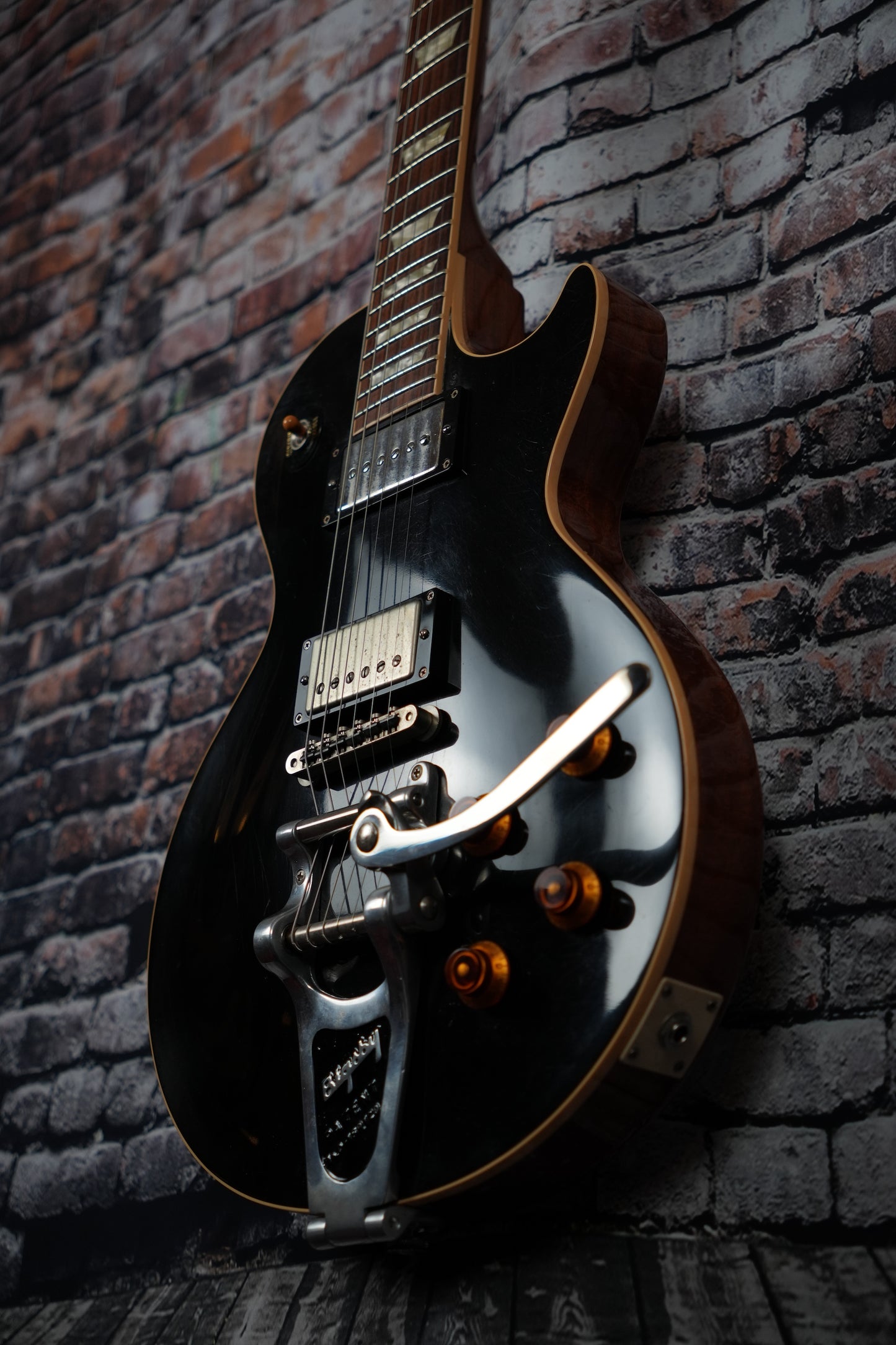 Gibson 2011 Les Paul standard R8 Custom shop  blacktop one off!