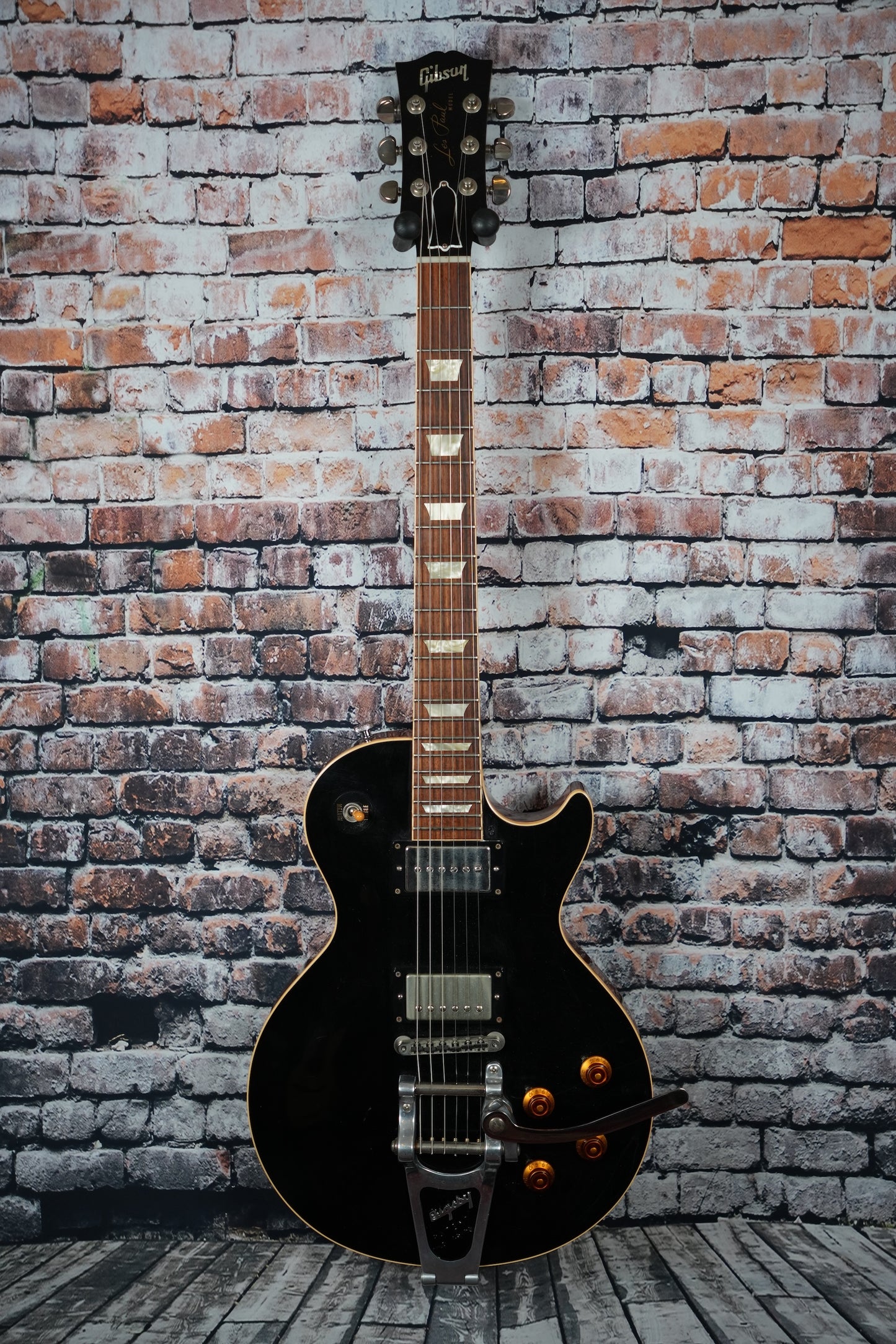 Gibson 2011 Les Paul standard R8 Custom shop  blacktop one off!