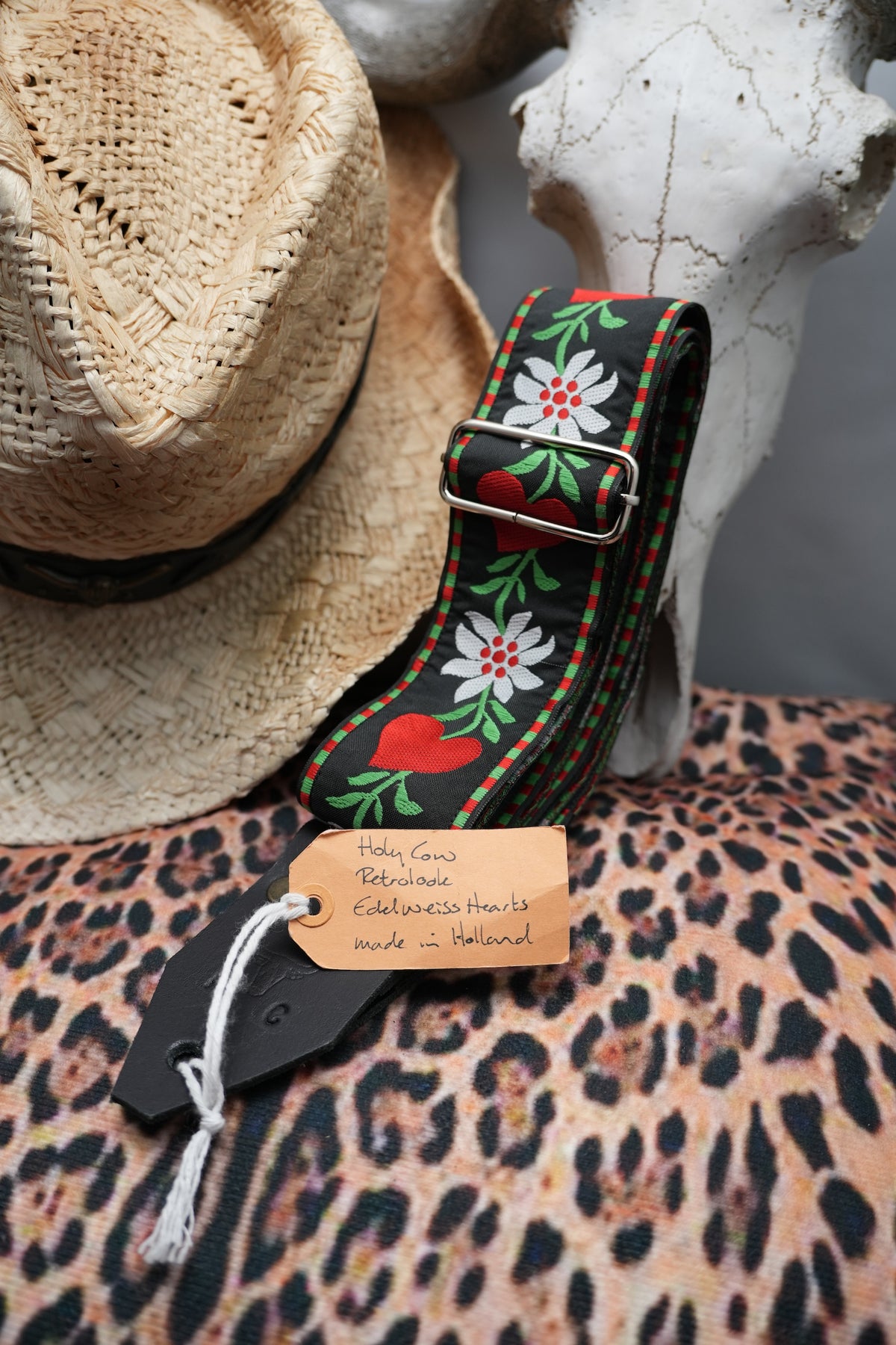 Holy Cow Straps Retrolook Edelweiss Hearts - Hand Made