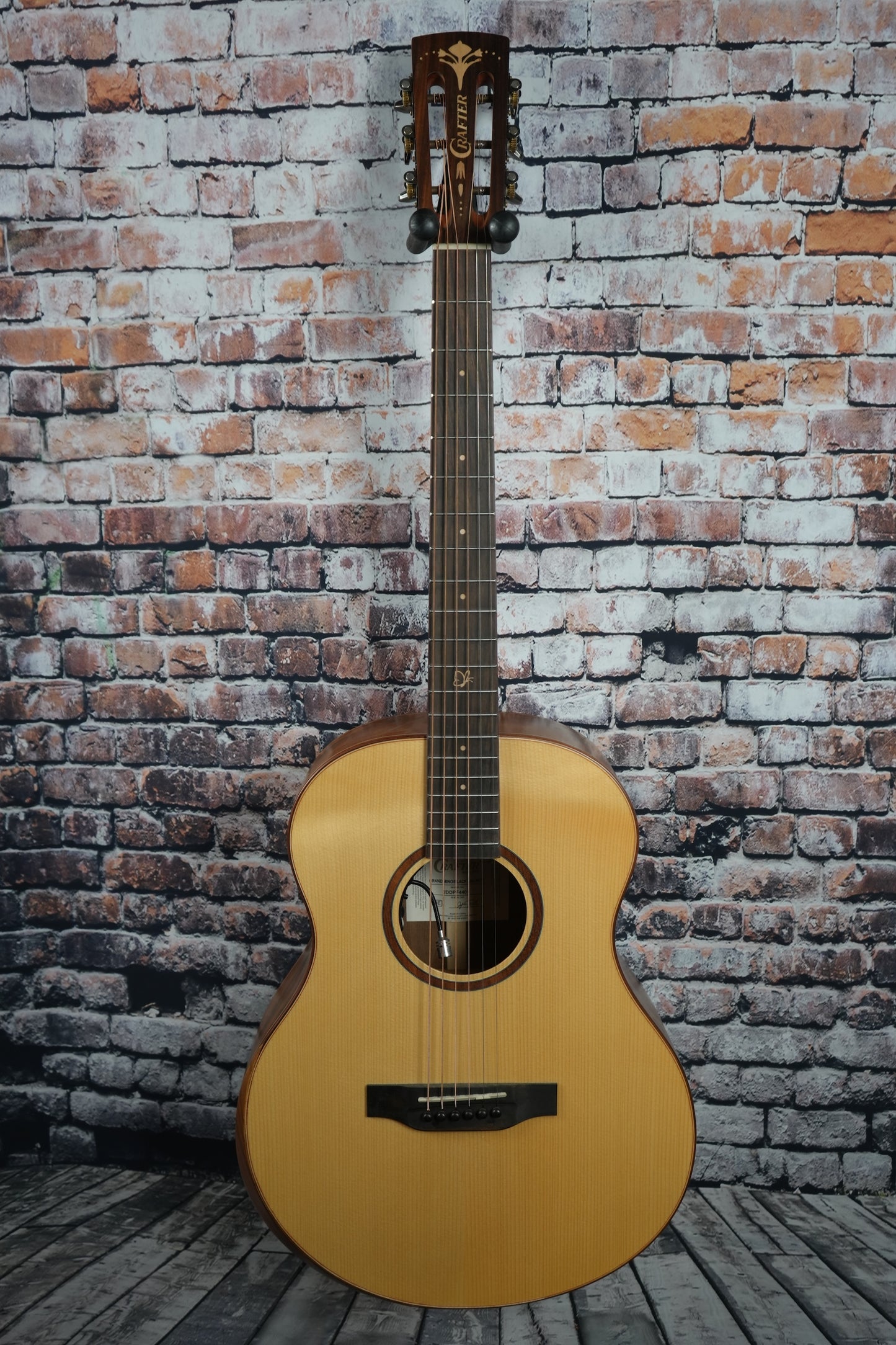 Crafter GRAND MINO/BLACK WALNUT