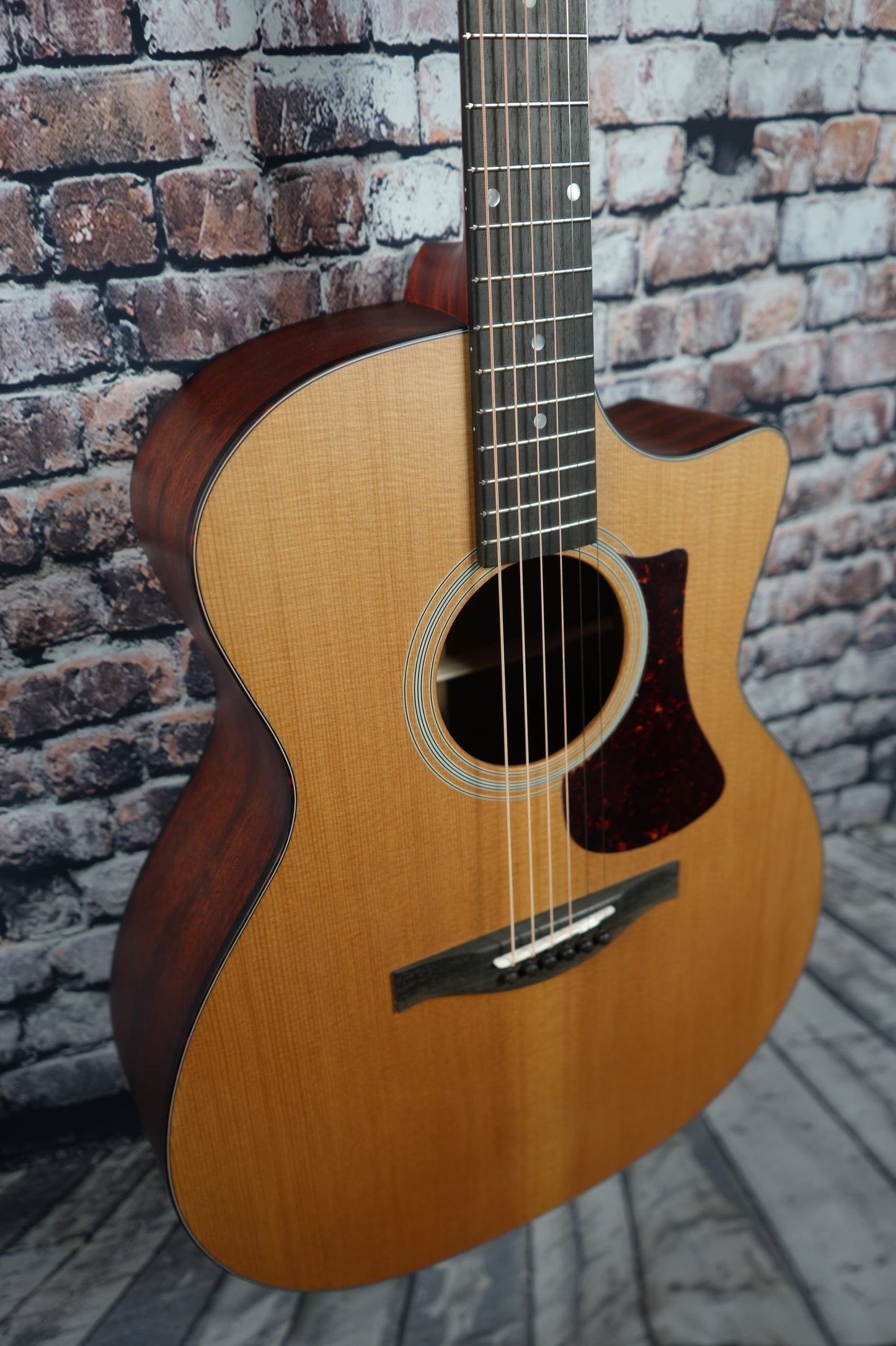 Eastman AC122-1CE