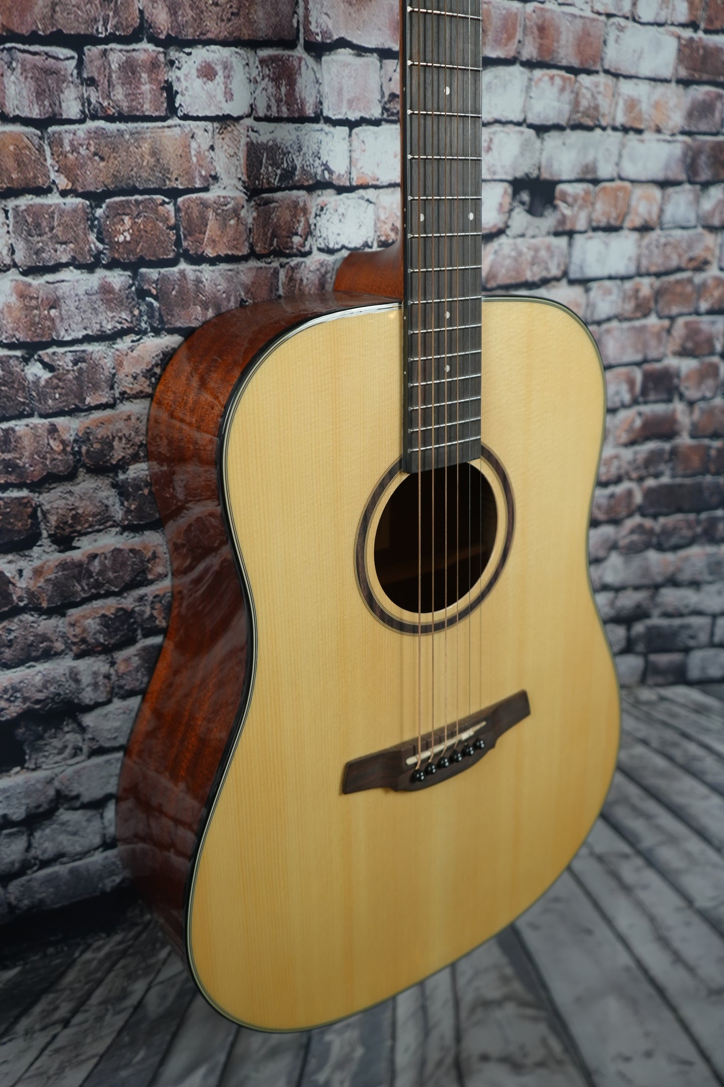 Crafter HD-250/N