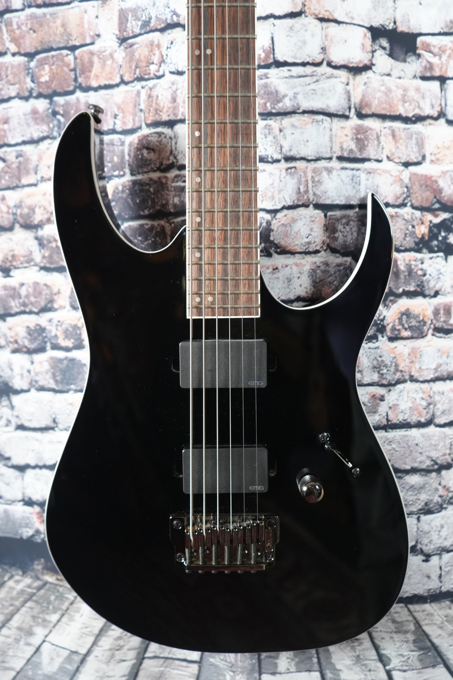 Ibanez RGIB21-BK DEMO