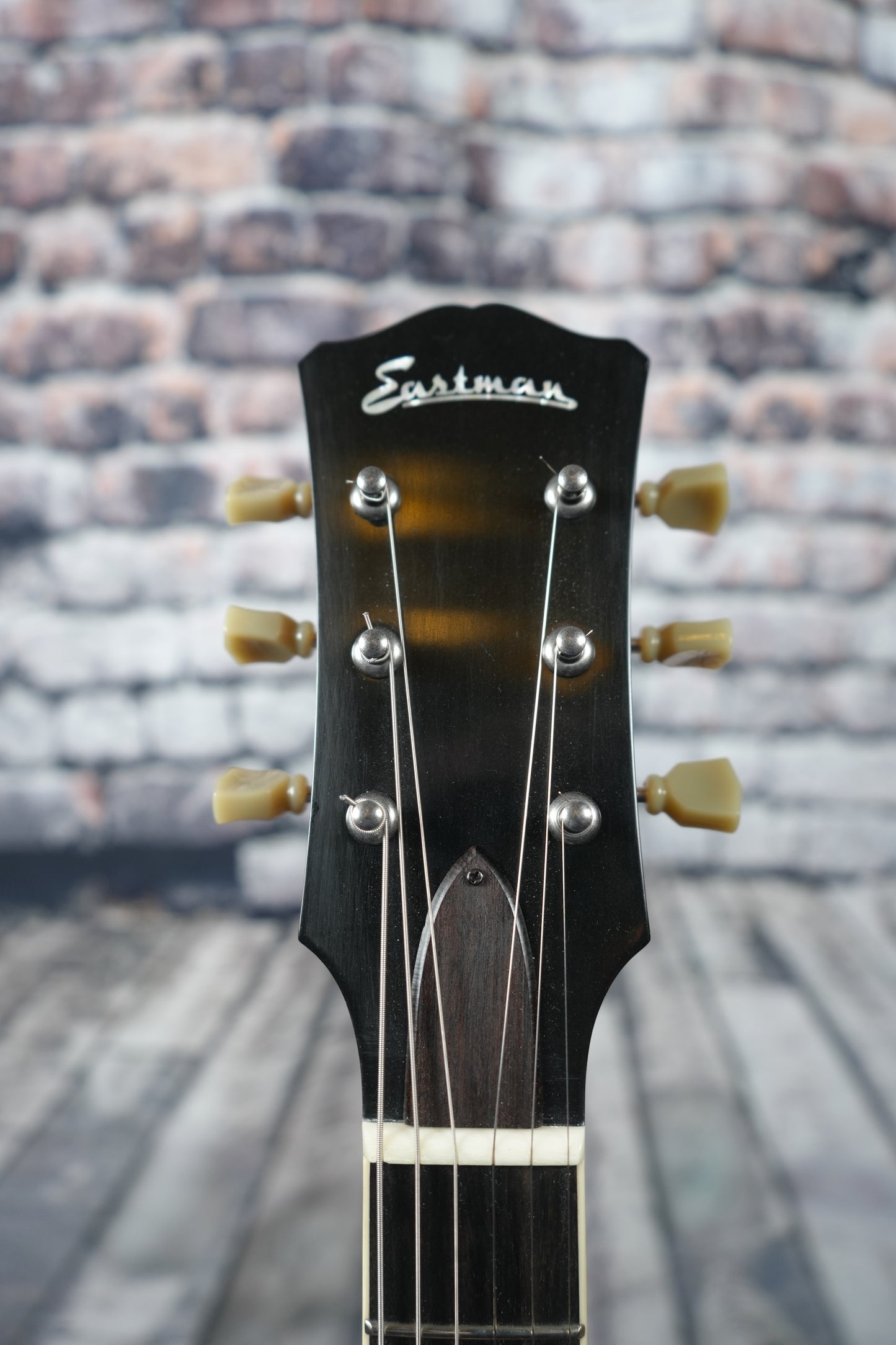 Eastman SB59/TV OCC.