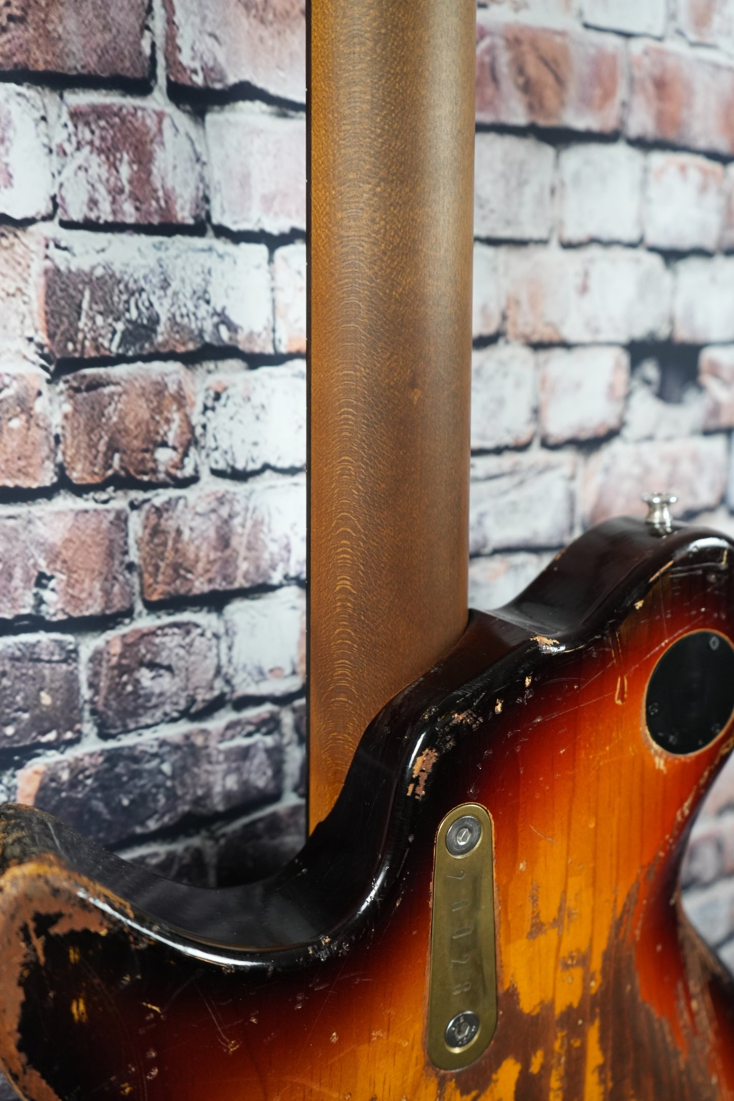 Eastman Kauffmann Offset Classic Sunburst