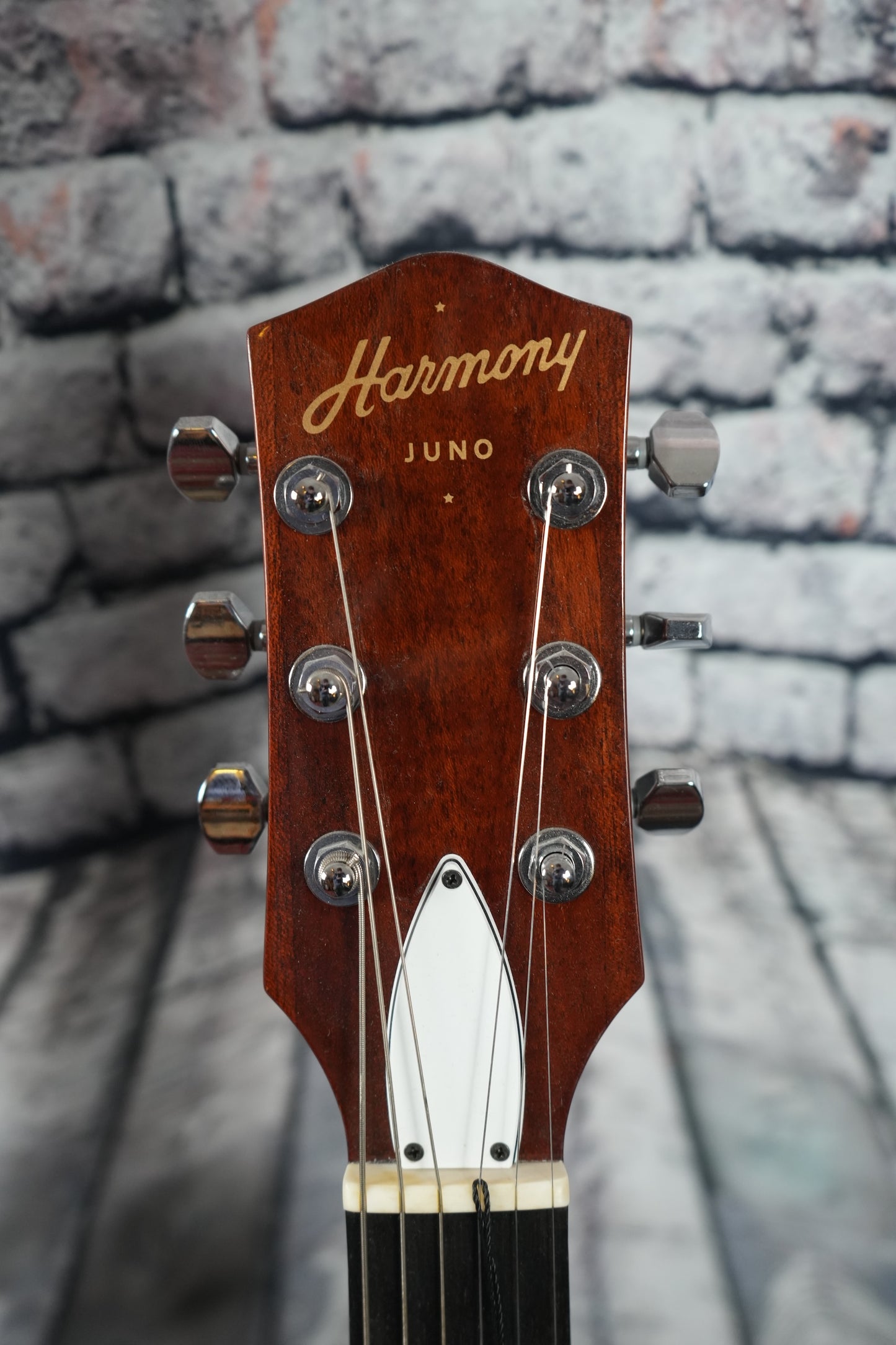 Harmony Juno Champagne