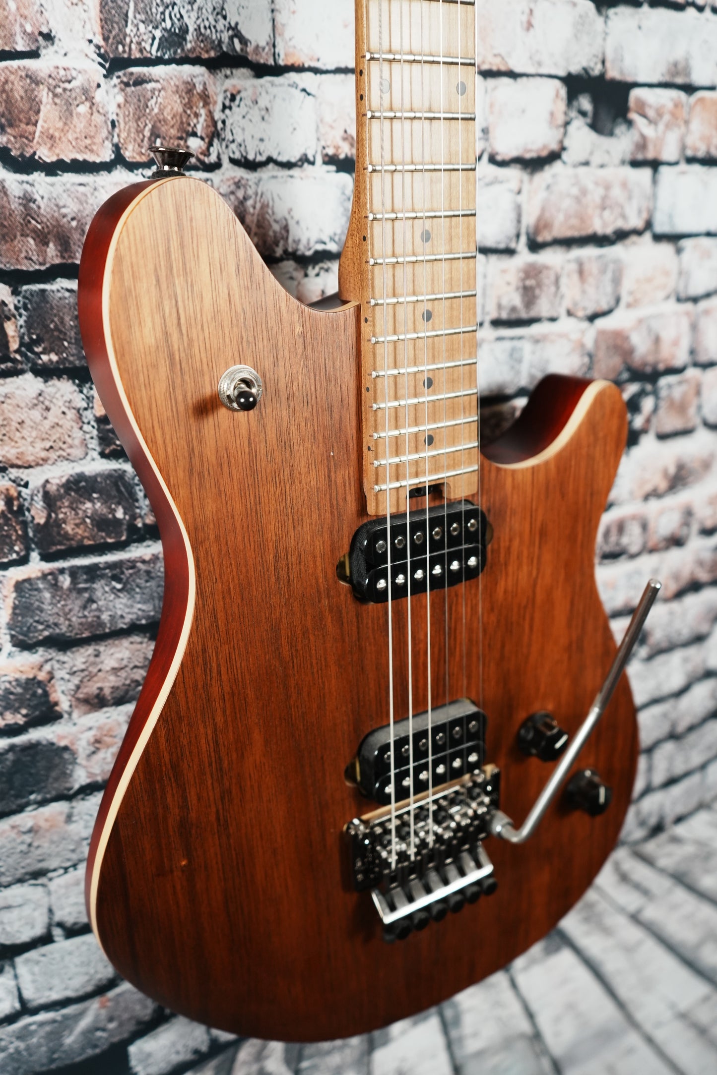 EVH Wolfgang WG Standard Exotic Black Walnut