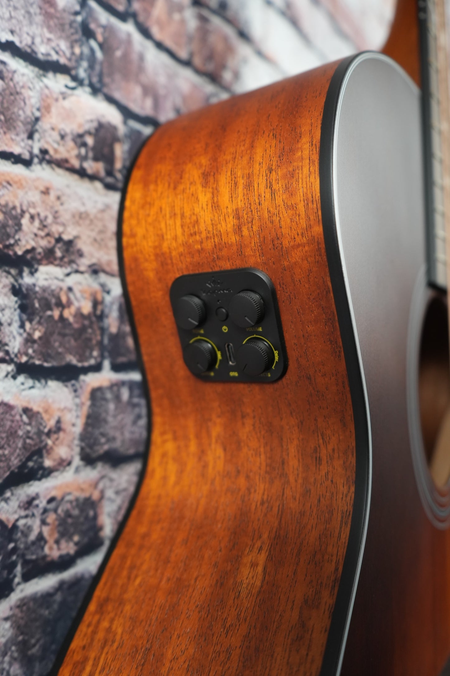 KEPMA F0-B Phoenix Vintage Burst + AcoustiFex K-10 Pickup