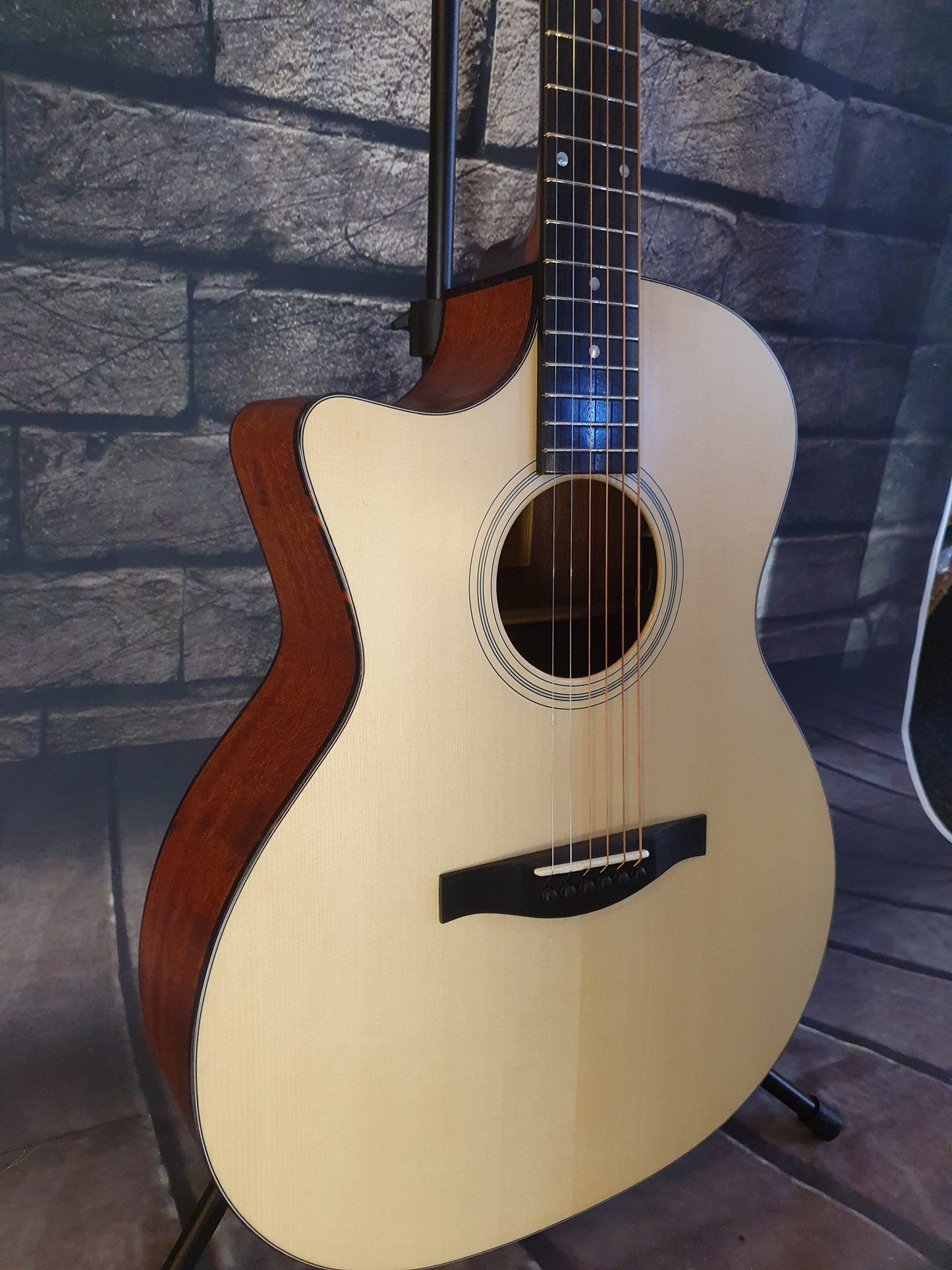 Eastman AC122L-1CE  Lefthand