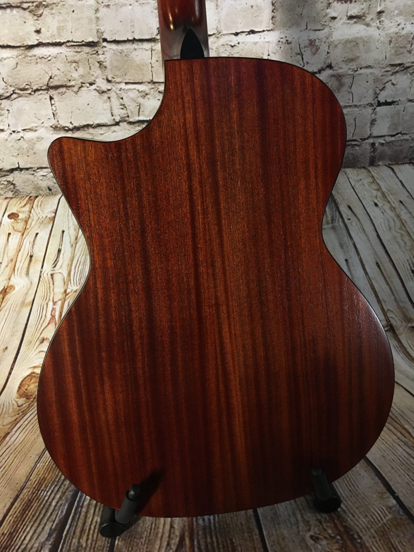 Eastman PCH1-GACE Classic