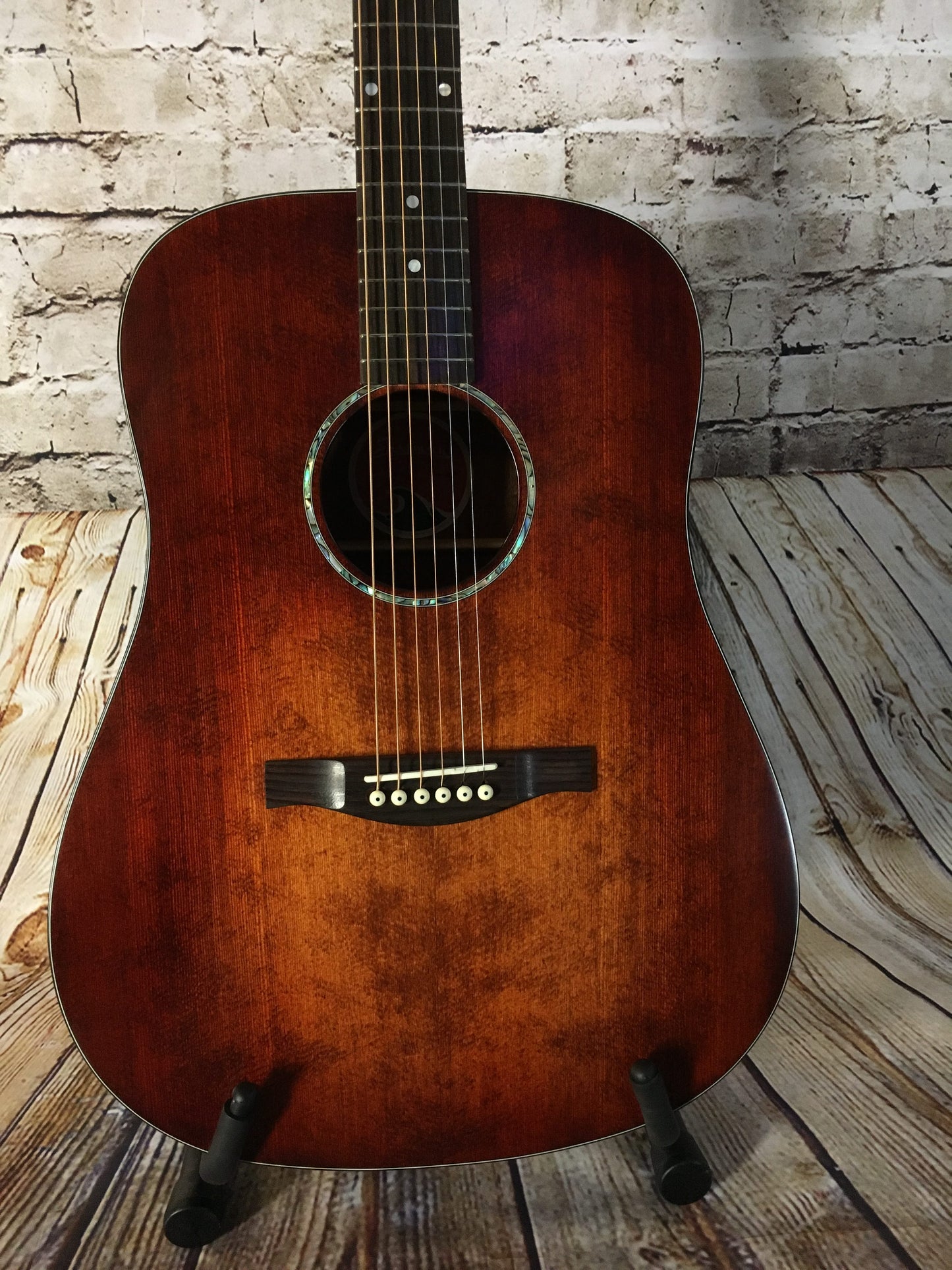 Eastman PCH1-D Classic