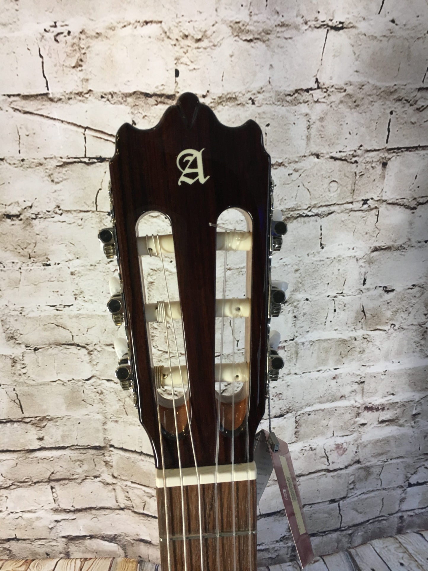 Alhambra Model 3C Classic