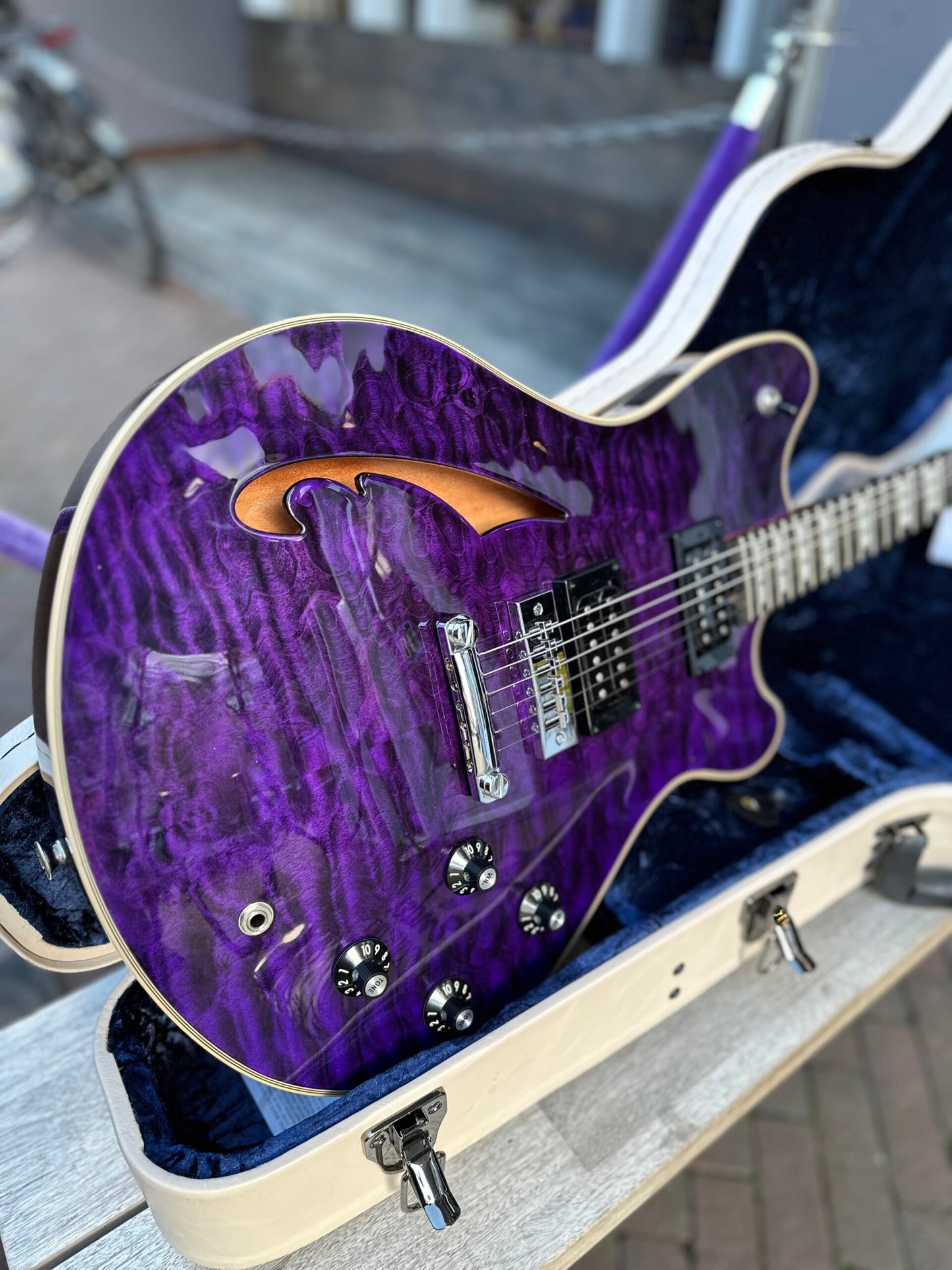 EVH SA-126QM Special Transparent Purple