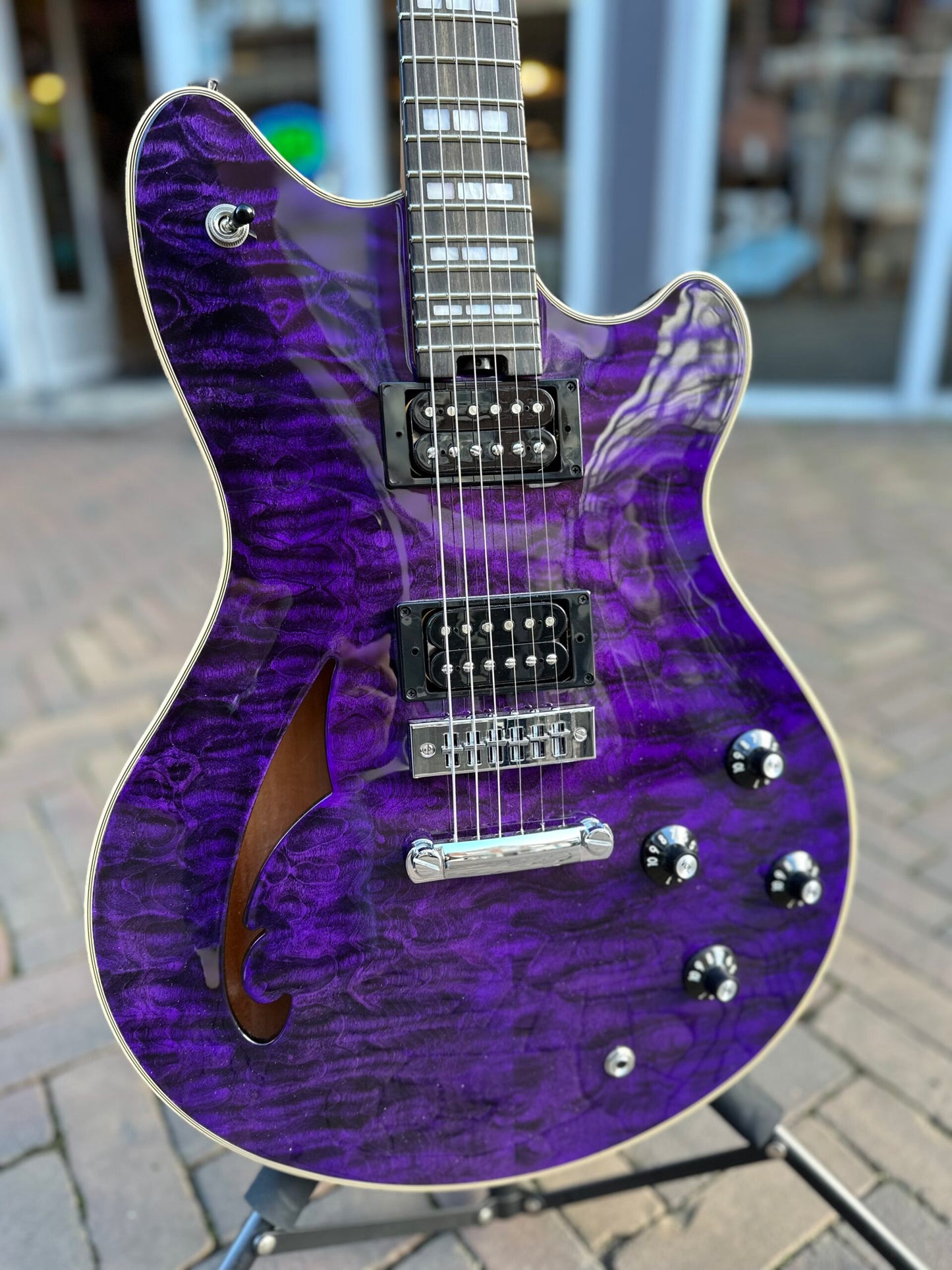 EVH SA-126QM Special Transparent Purple