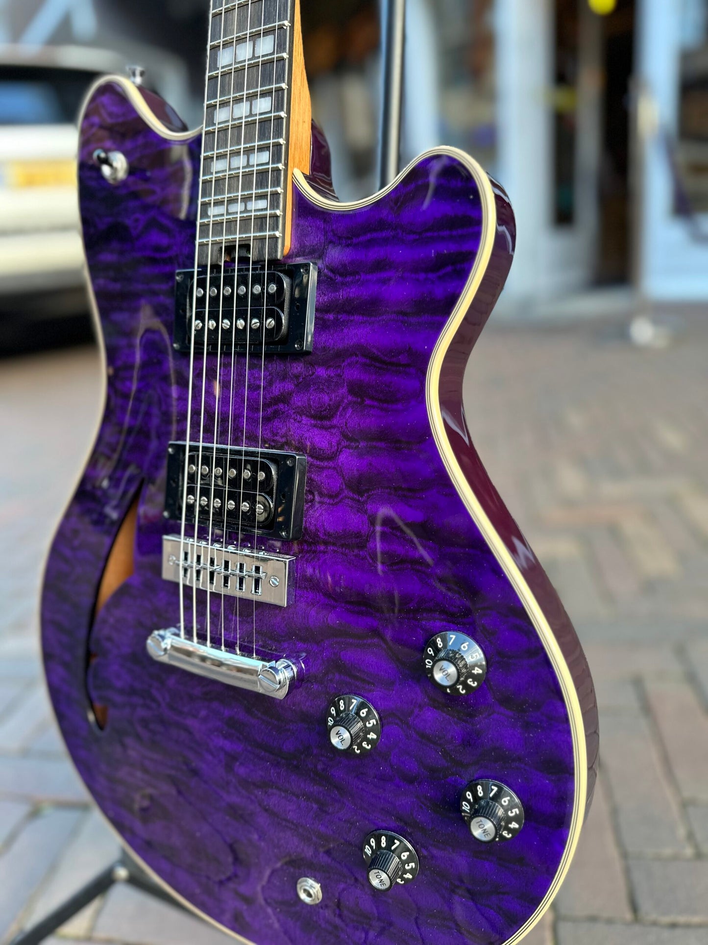 EVH SA-126QM Special Transparent Purple