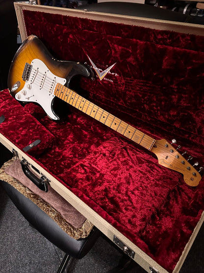 2015 FENDER  55 CUSTOM SHOP RELIC STRATOCASTER limited edition