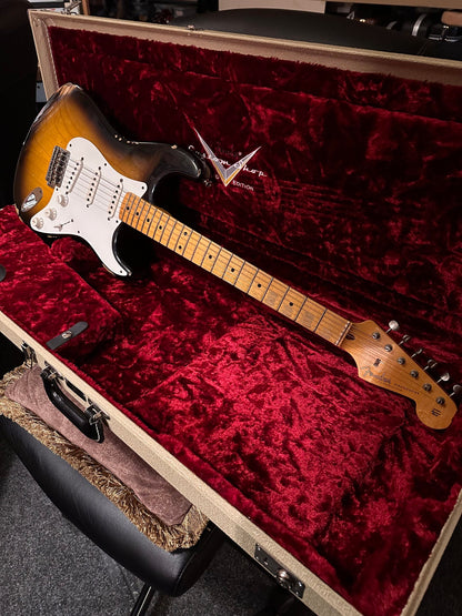 2015 FENDER  55 CUSTOM SHOP RELIC STRATOCASTER limited edition