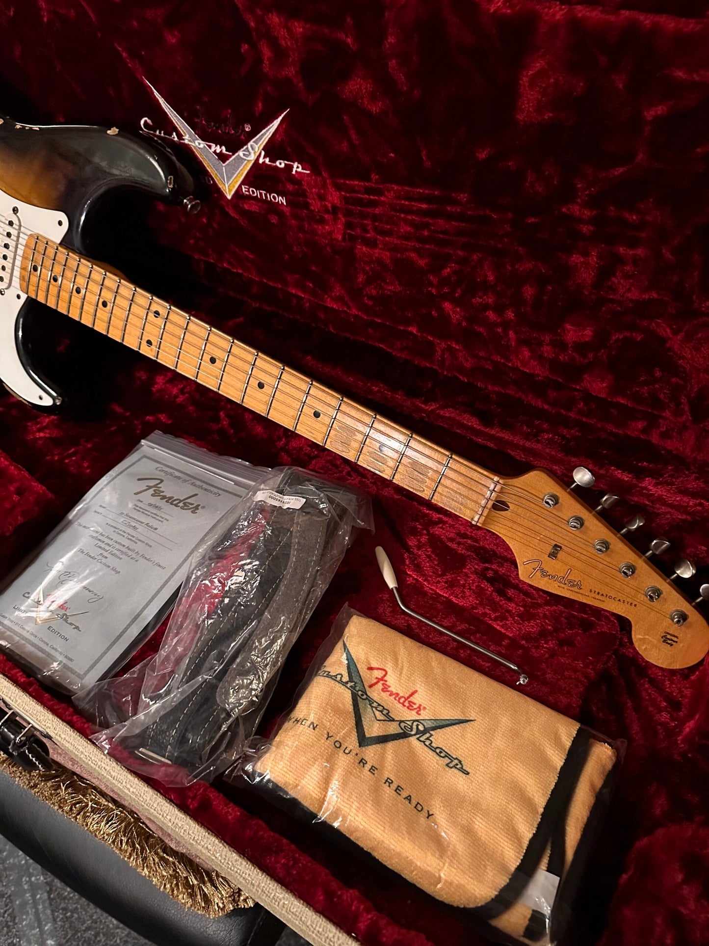 2015 FENDER  55 CUSTOM SHOP RELIC STRATOCASTER limited edition