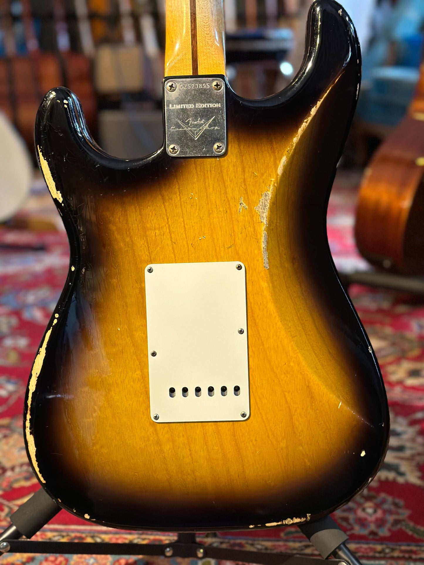 2015 FENDER  55 CUSTOM SHOP RELIC STRATOCASTER limited edition