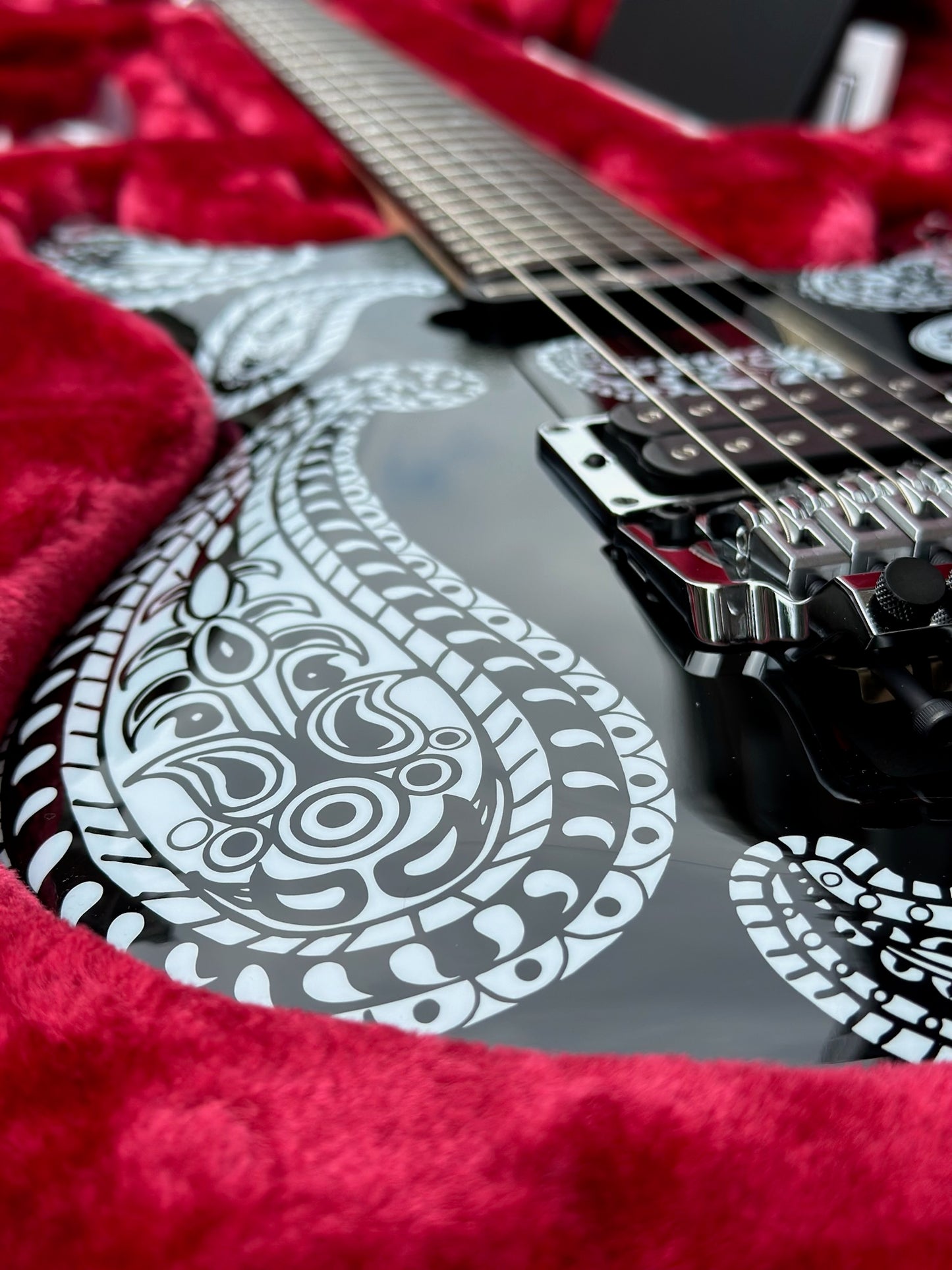 Ibanez Joe Satriani JS1 BKP LTD