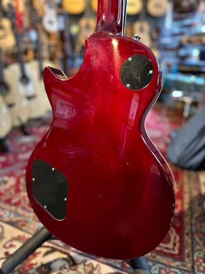 MAYBACH LESTER 59 AGED WILD CHERRY 60'S neck