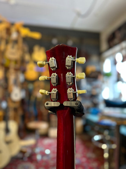 MAYBACH LESTER 59 AGED WILD CHERRY 60'S neck