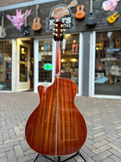 EASTMAN AC522CE GOLDBURST