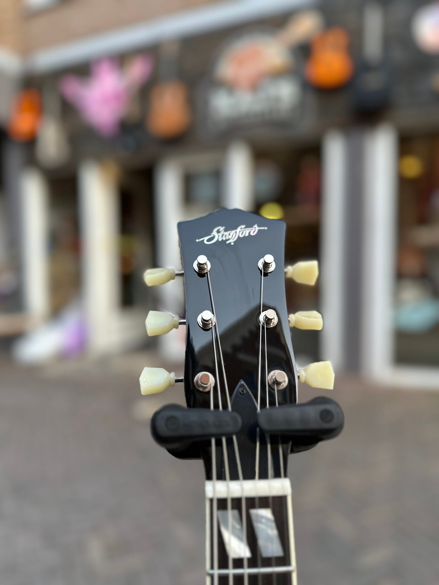 STANFORD CR FLEETWOOD AMBERBURST B7 BIGSBY