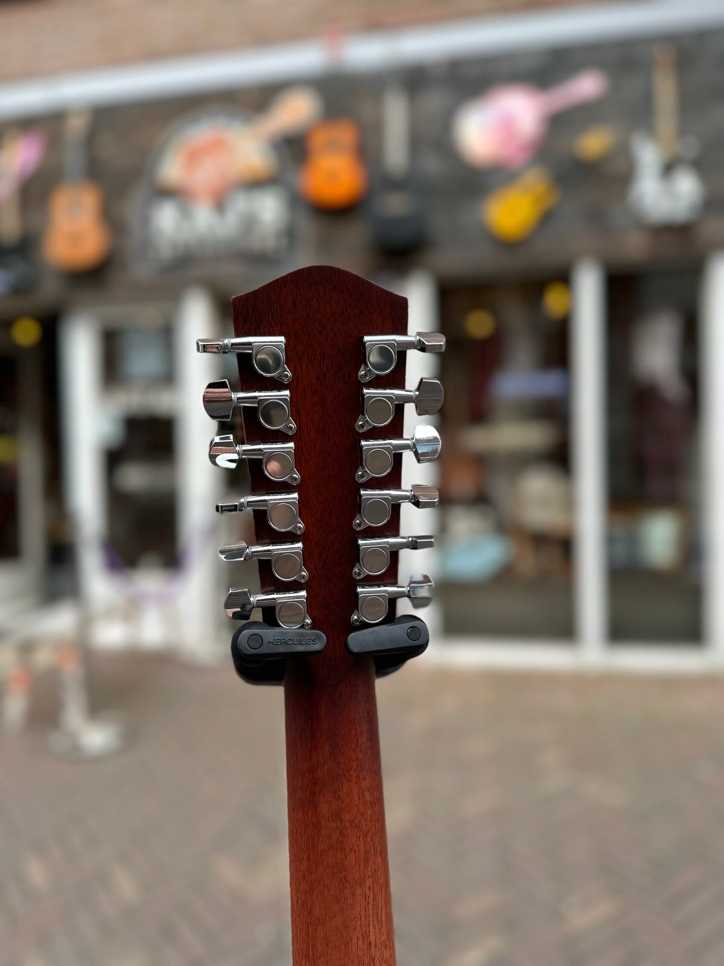 2025 EASTMAN AC330E-12 SUNBURST 12-STRING