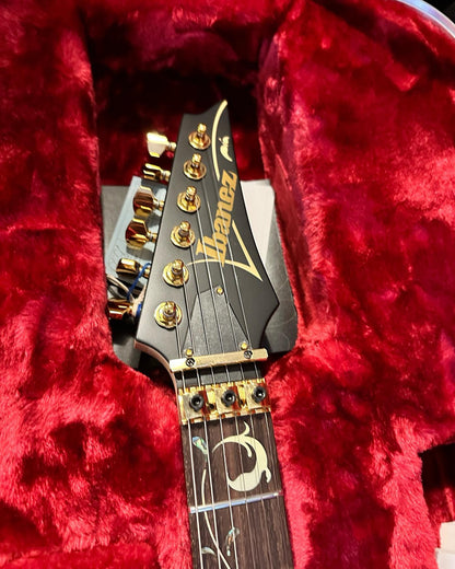 Ibanez PIA3761-XB Onyx Black Steve Vai Signature