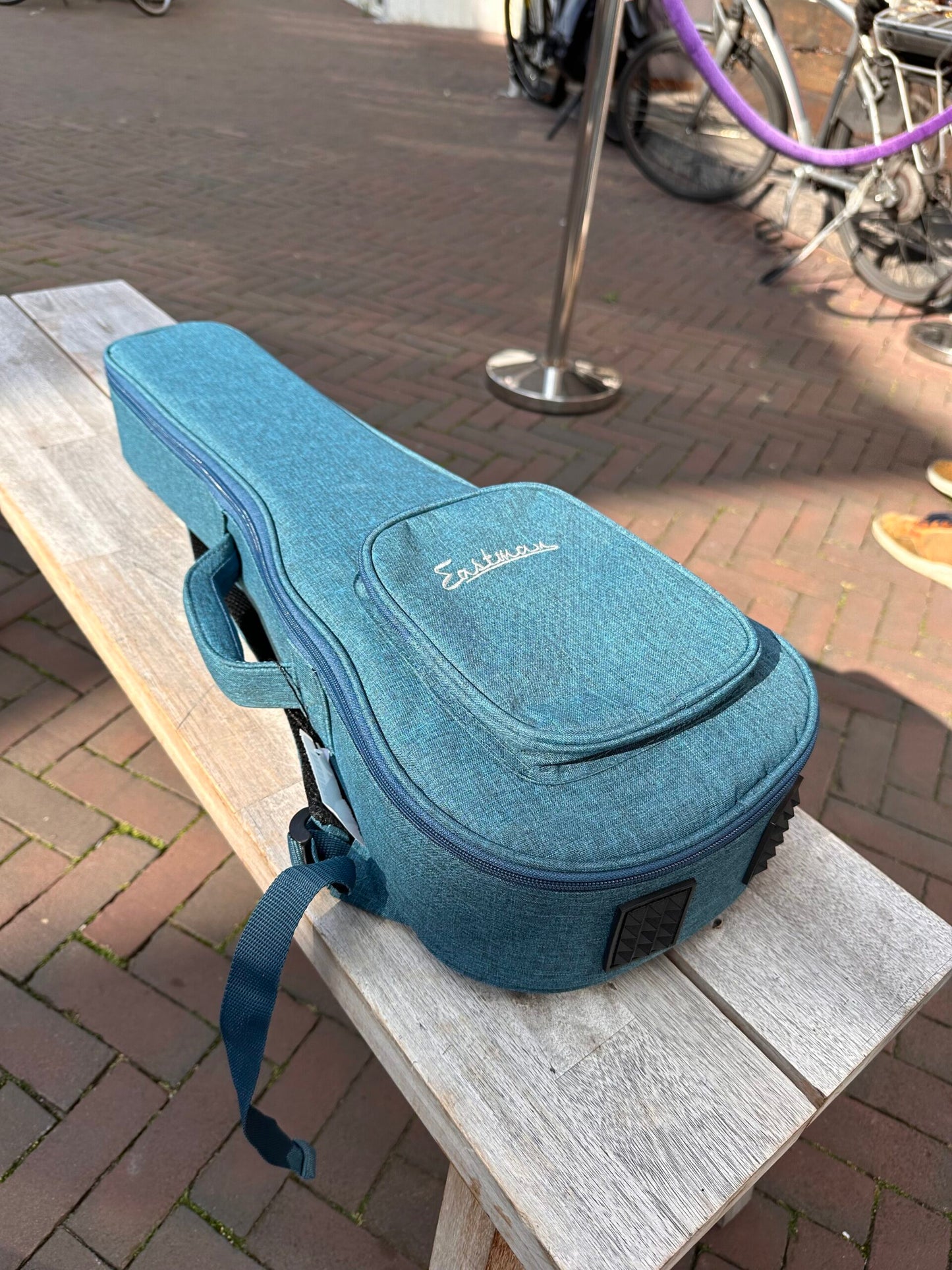 EASTMAN EU1C CONCERT UKELELE