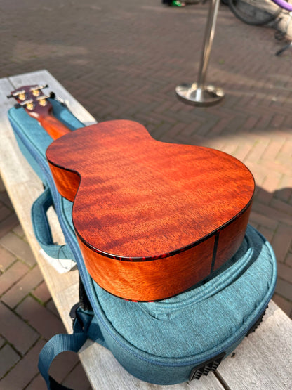 EASTMAN EU1C CONCERT UKELELE