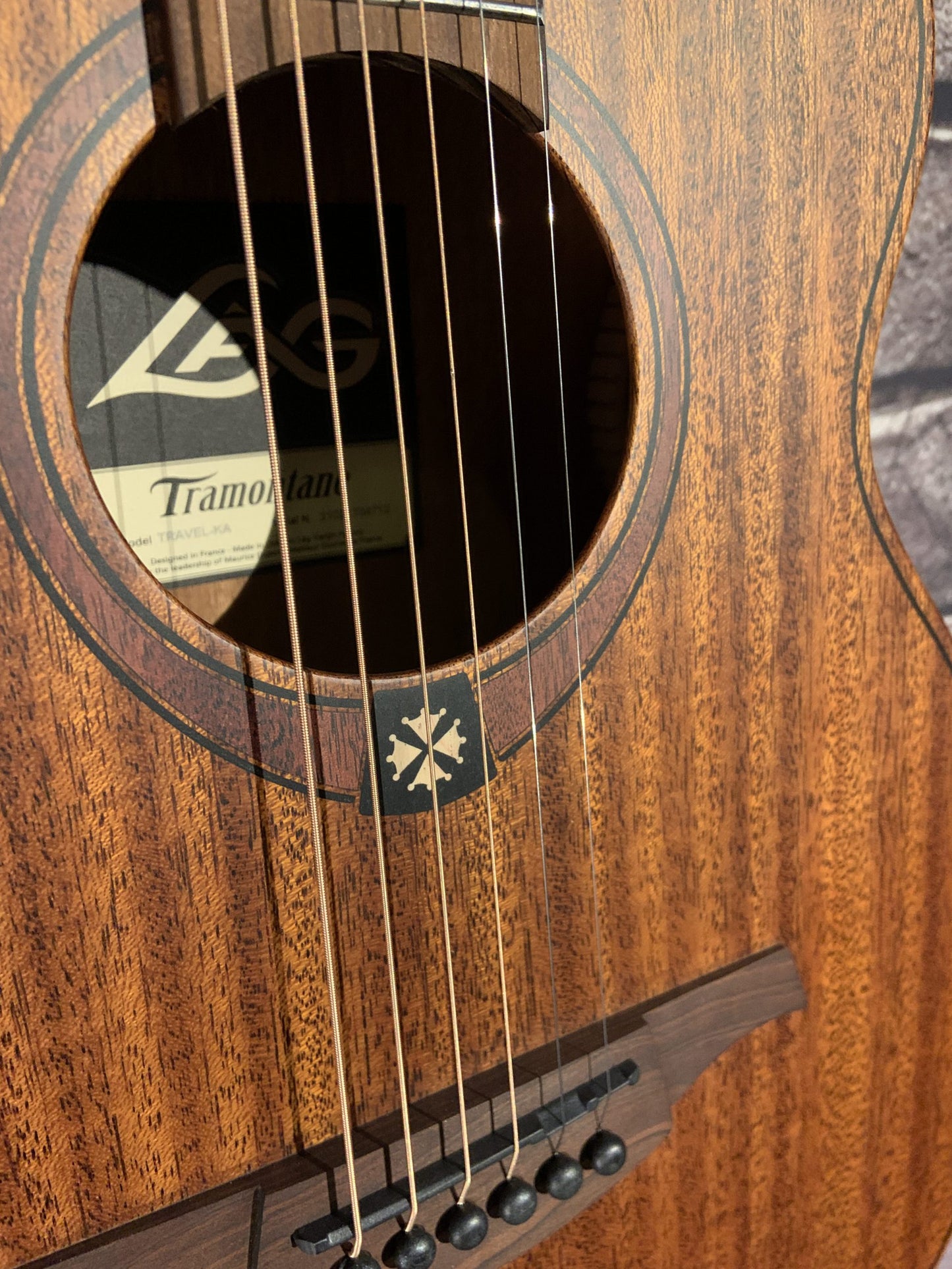 LAG Tramontane Travel-KA Traveler/ Deluxe gig bag