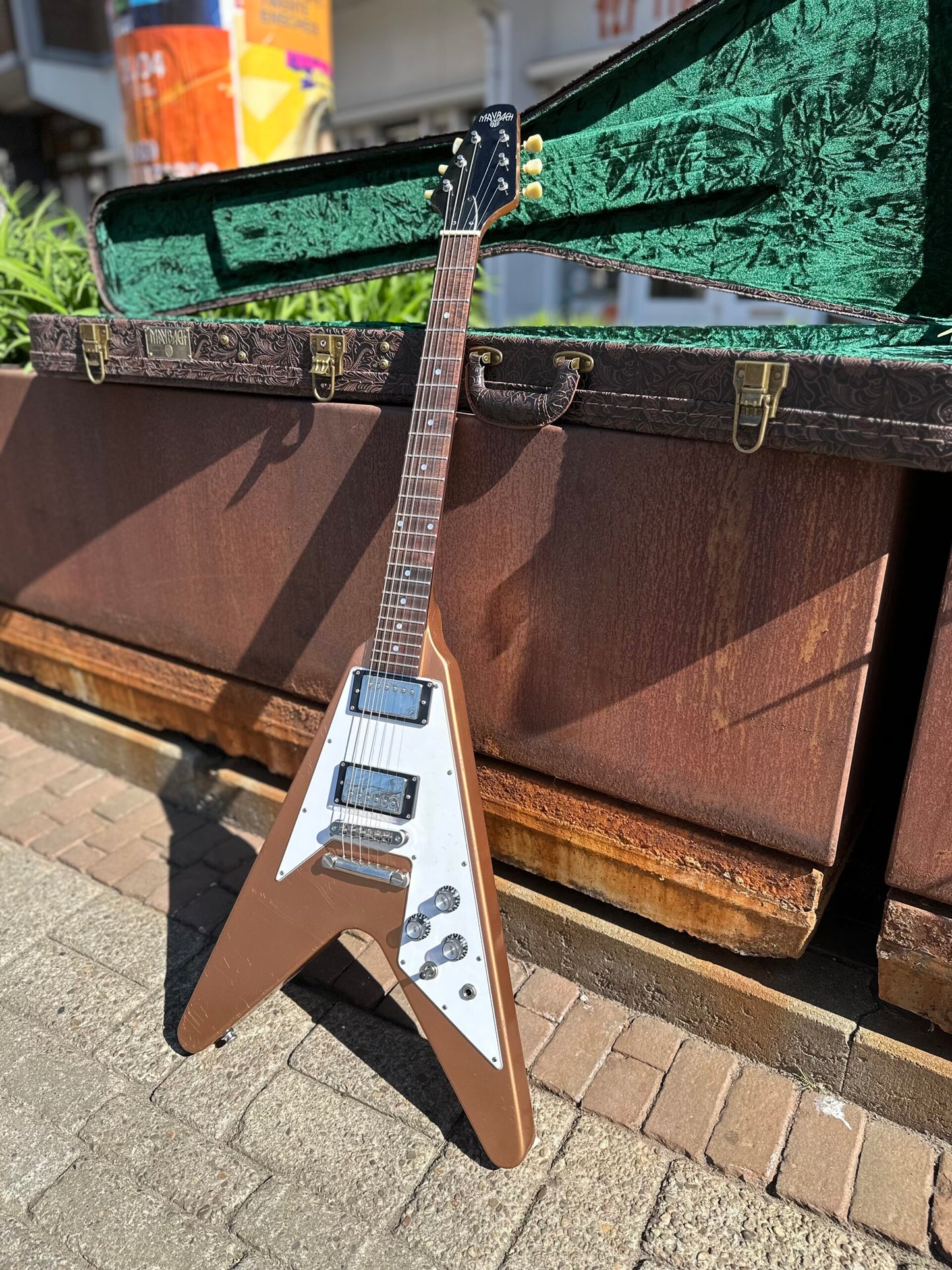 MAYBACH JETWING FIREMIST GOLD AGED