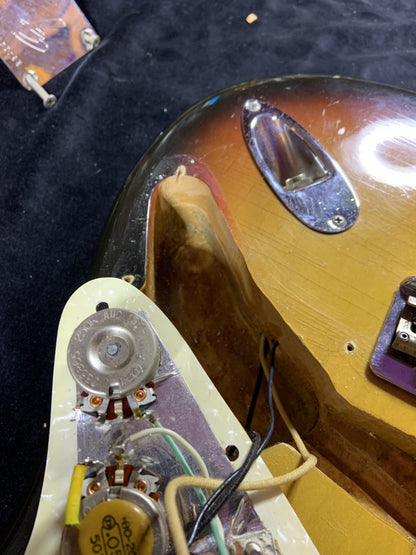 -1970 FENDER STRATOCASTER SUNBURST HARDTAIL