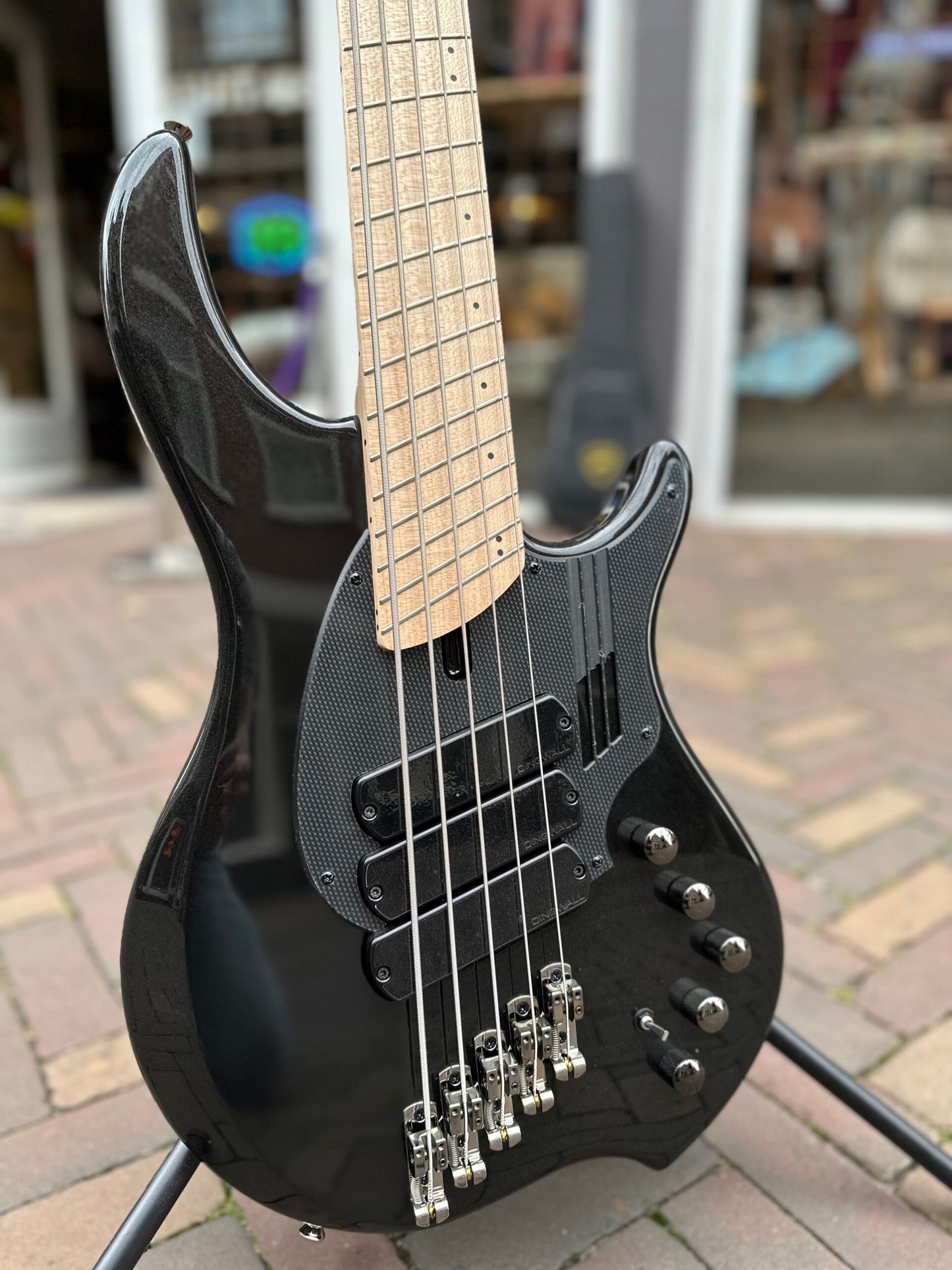 DINGWALL NG3 ADAM "NOLLY" SIGNATURE  5 STRING METALLIC BLACK