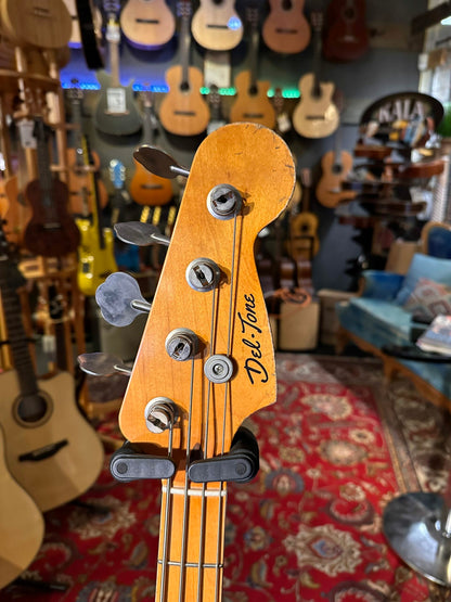 DELTONE P-STYLE BASS RELIC black