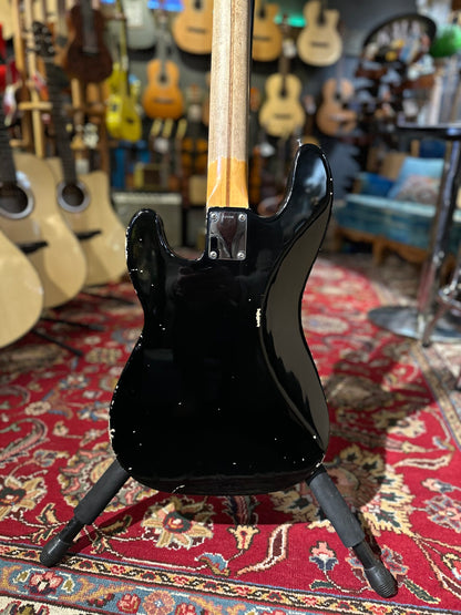 DELTONE P-STYLE BASS RELIC black