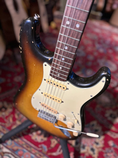 1972 Fender stratocaster sunburst