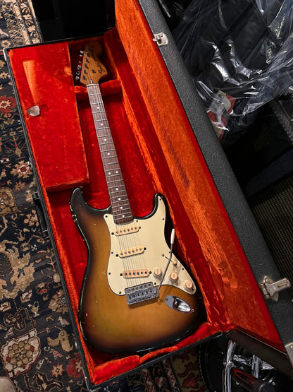1972 Fender stratocaster sunburst