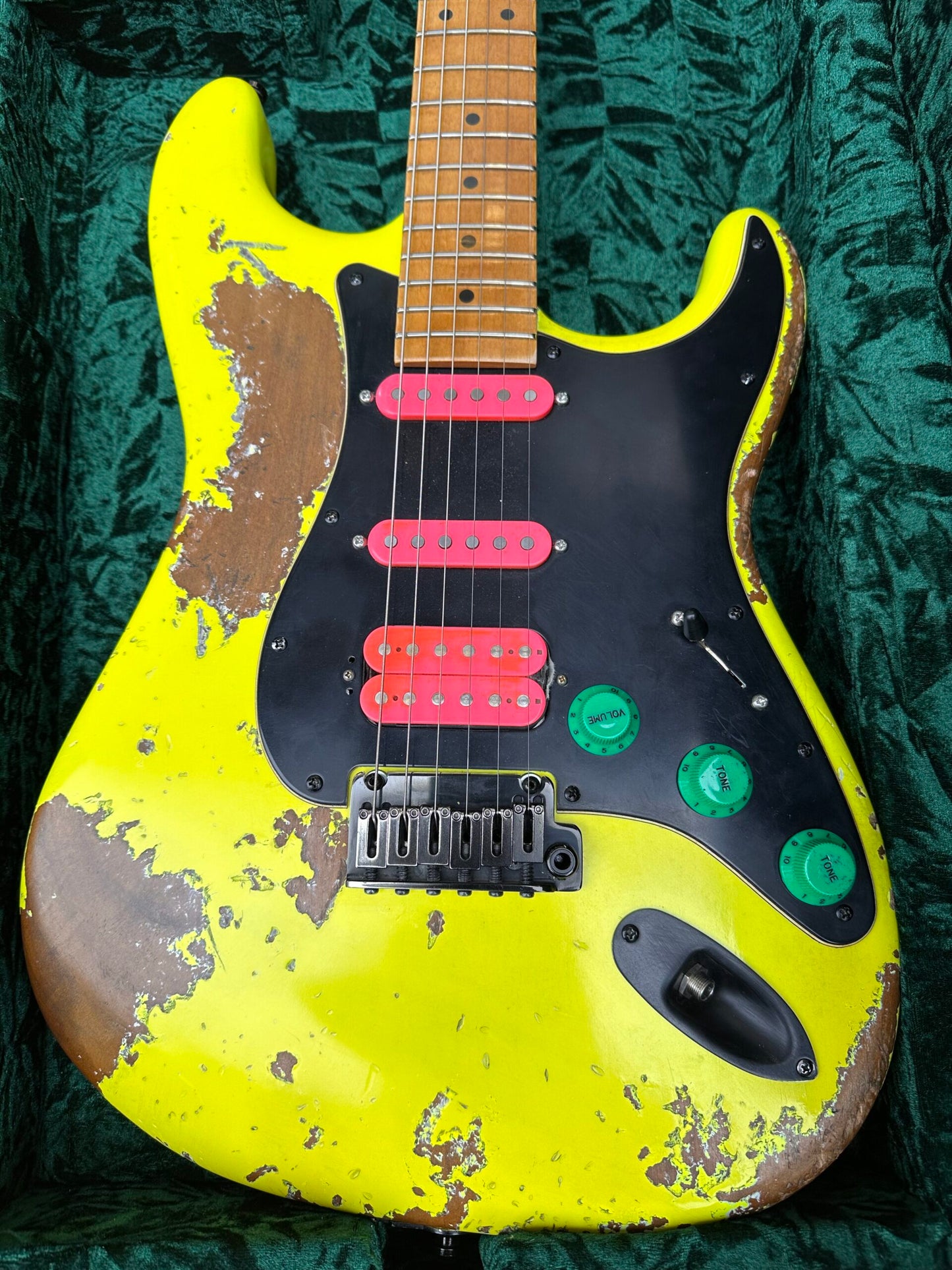 MAYBACH STRADOVARI MASTERBUILD CUSTOM SHOP "GUITARSUMMIT 24" 80'S YELLOW